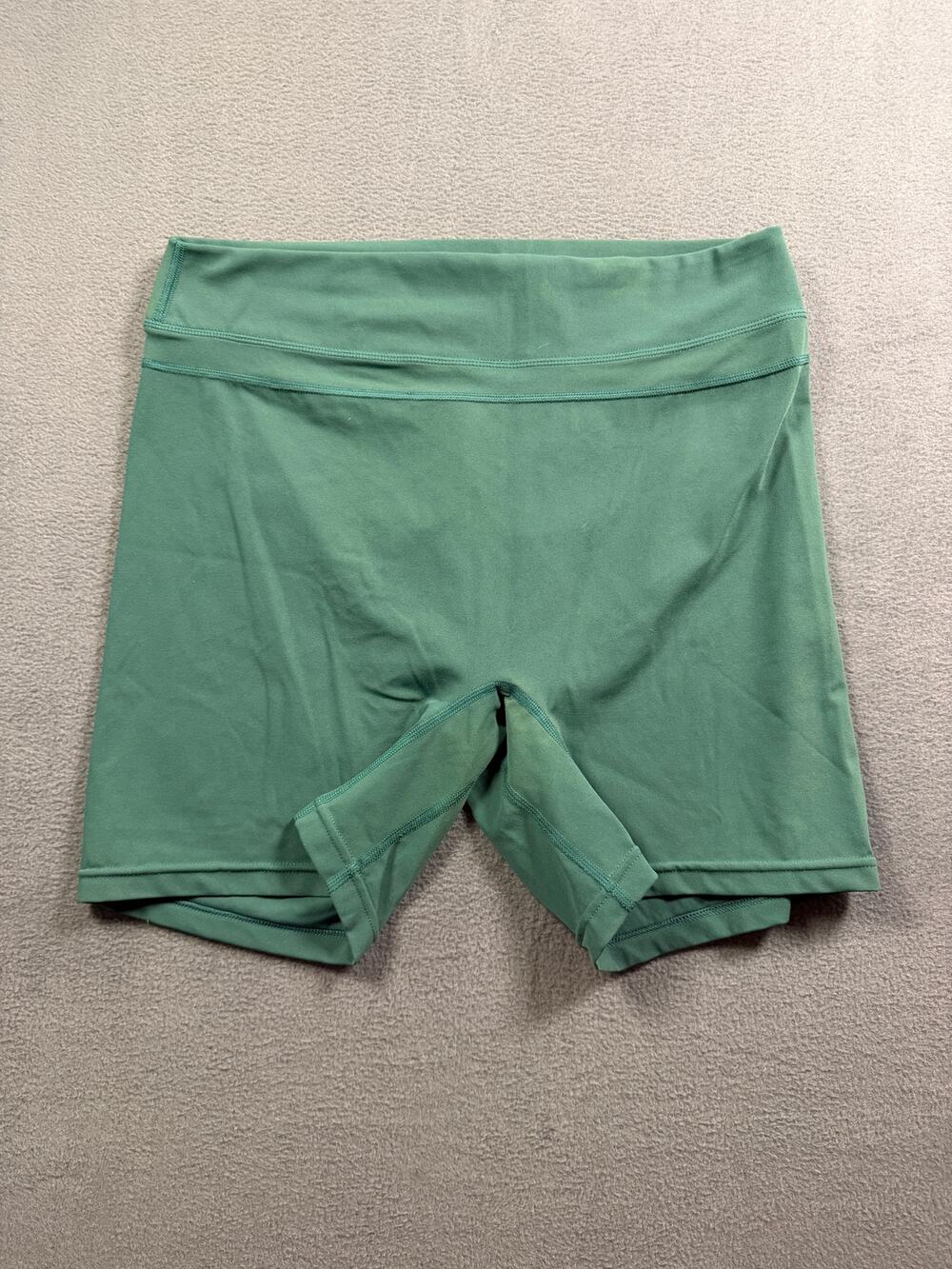 TomTiger Womens Green Biker Shorts Size XL Yoga Workout Scrunch Butt Athletic